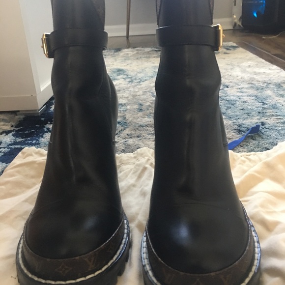 COPY - LV ladies boots - Picture 5 of 5